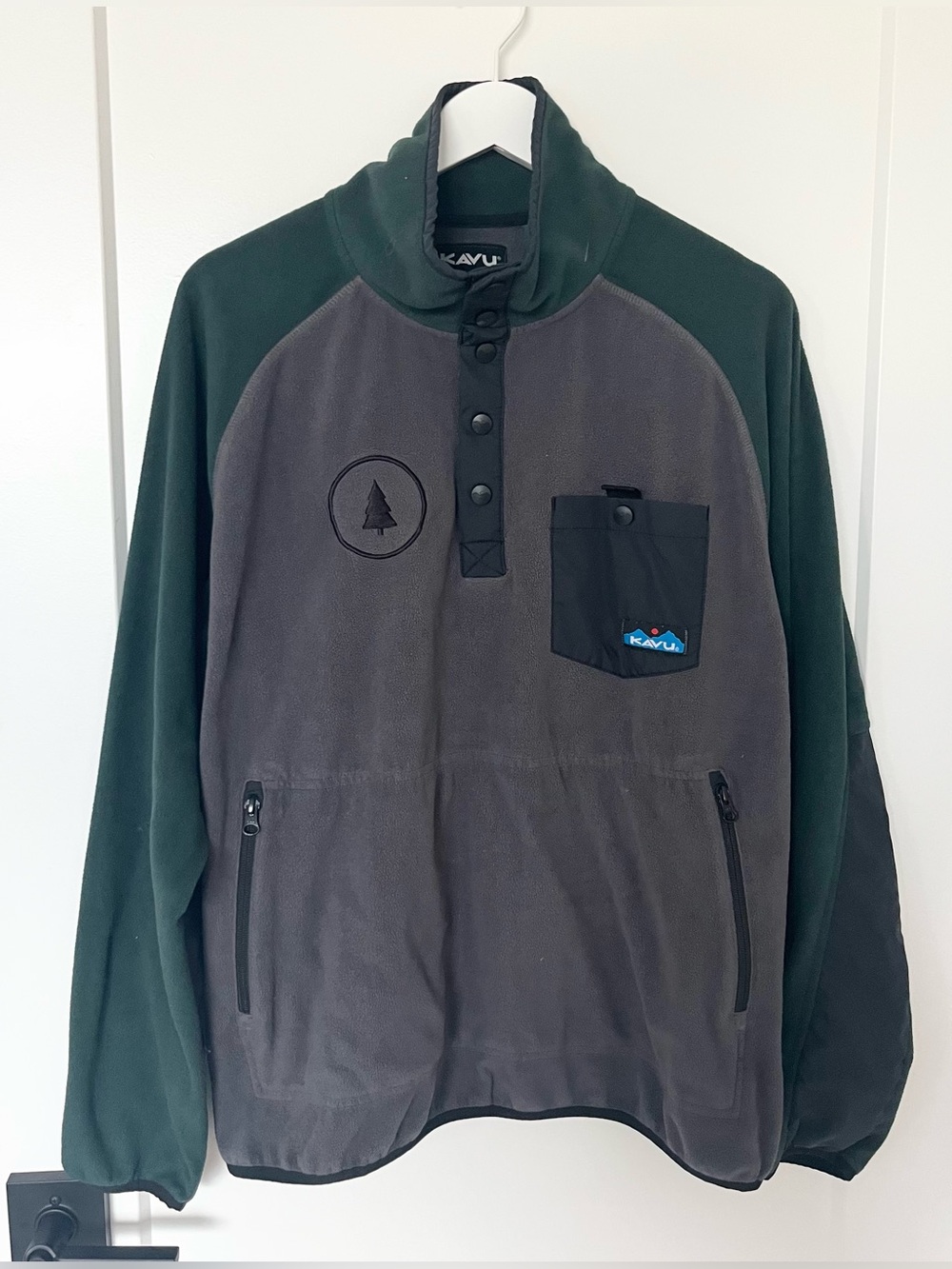 KAVU Teannaway Snap Fleece Pullover Men's M Black Hills Spruce Tree